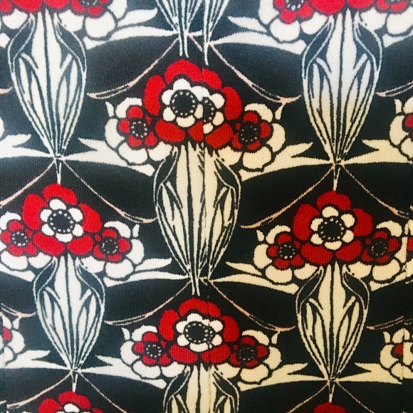 Dress 👗 - Picture 3 of 4